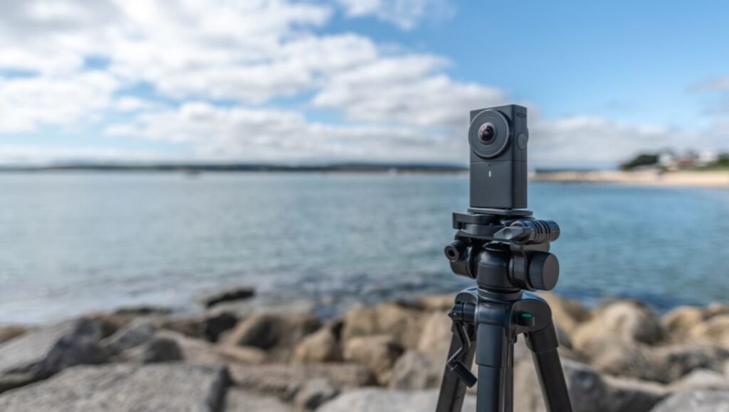 360 Degree Camera placed on Tripod to Click 360 Degree Picture